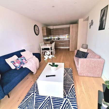 Lt Riverview Apartments East Greenwich London Exterior photo