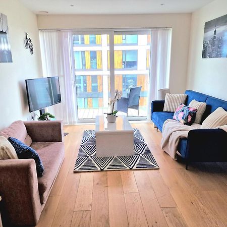 Lt Riverview Apartments East Greenwich London Exterior photo