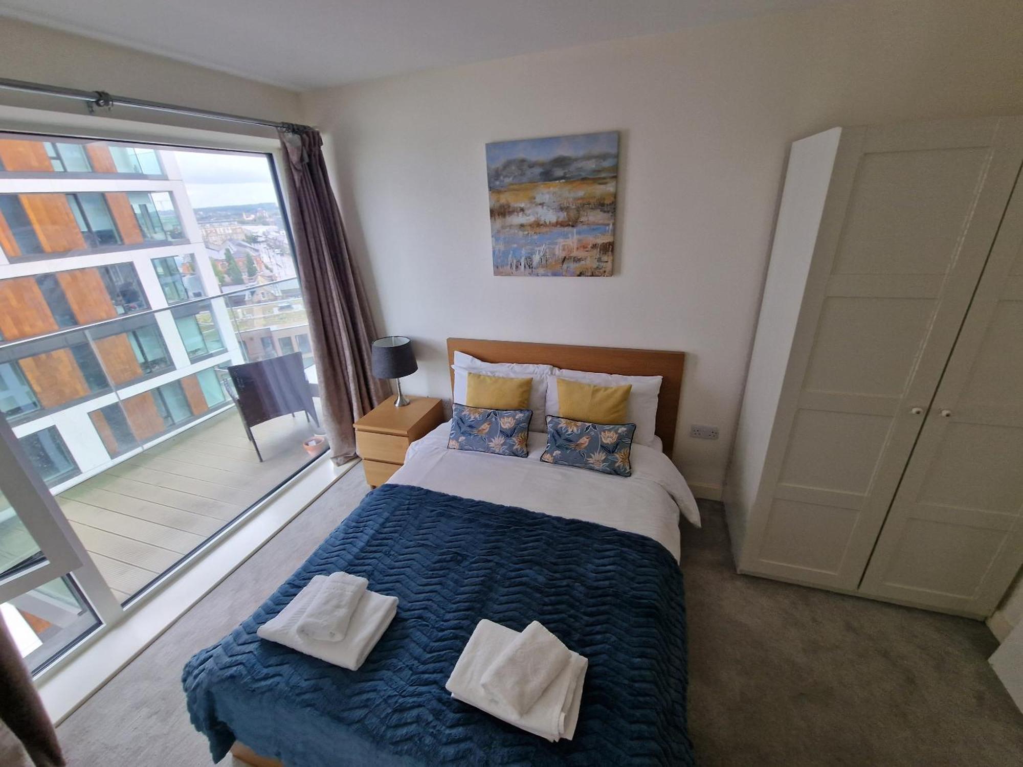 Lt Riverview Apartments East Greenwich London Exterior photo