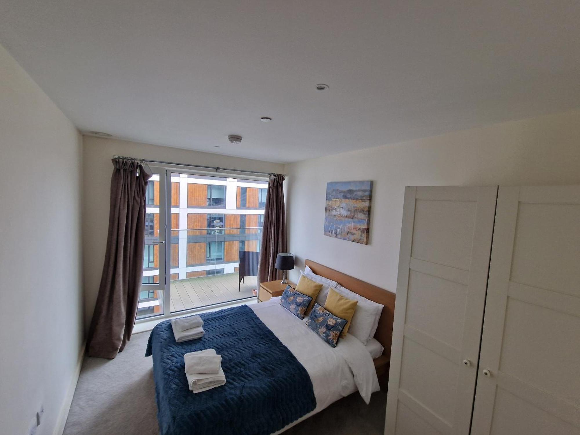 Lt Riverview Apartments East Greenwich London Exterior photo